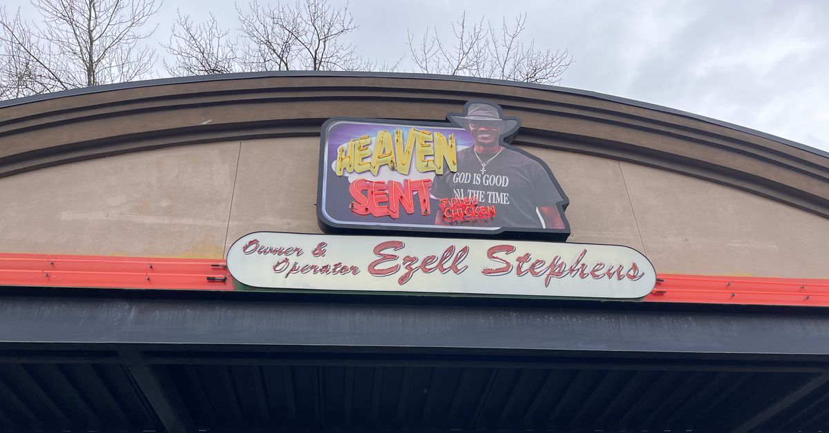 Seattle Fried Rooster Restaurant Heaven Despatched Is Closing Completely