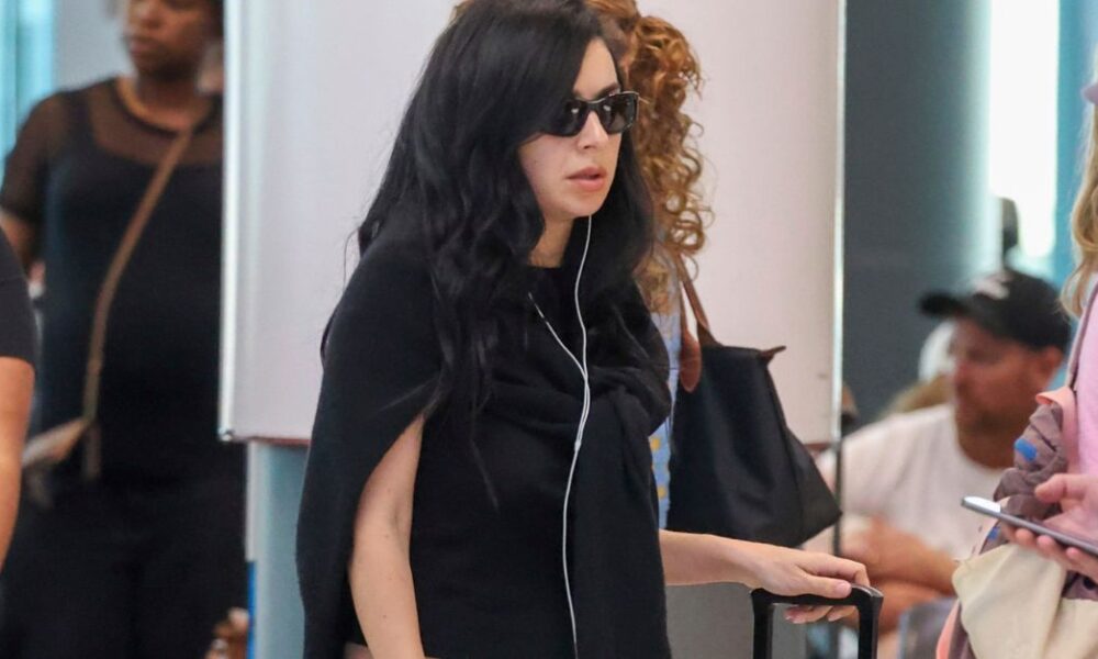 Charli XCX Wore Knee-Excessive Boots to the Airport—Now I May Too