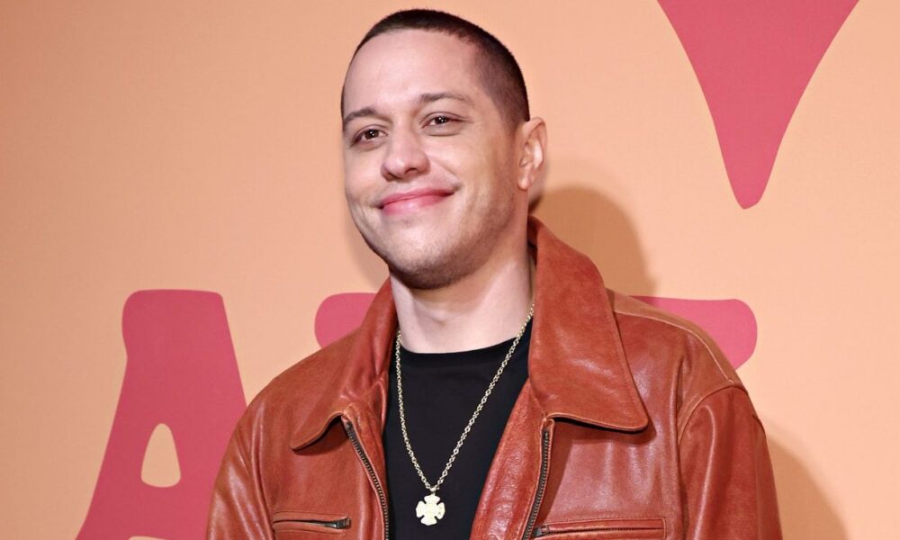 Pete Davidson Goes Viral For Dropping Stacks On Tattoo Elimination
