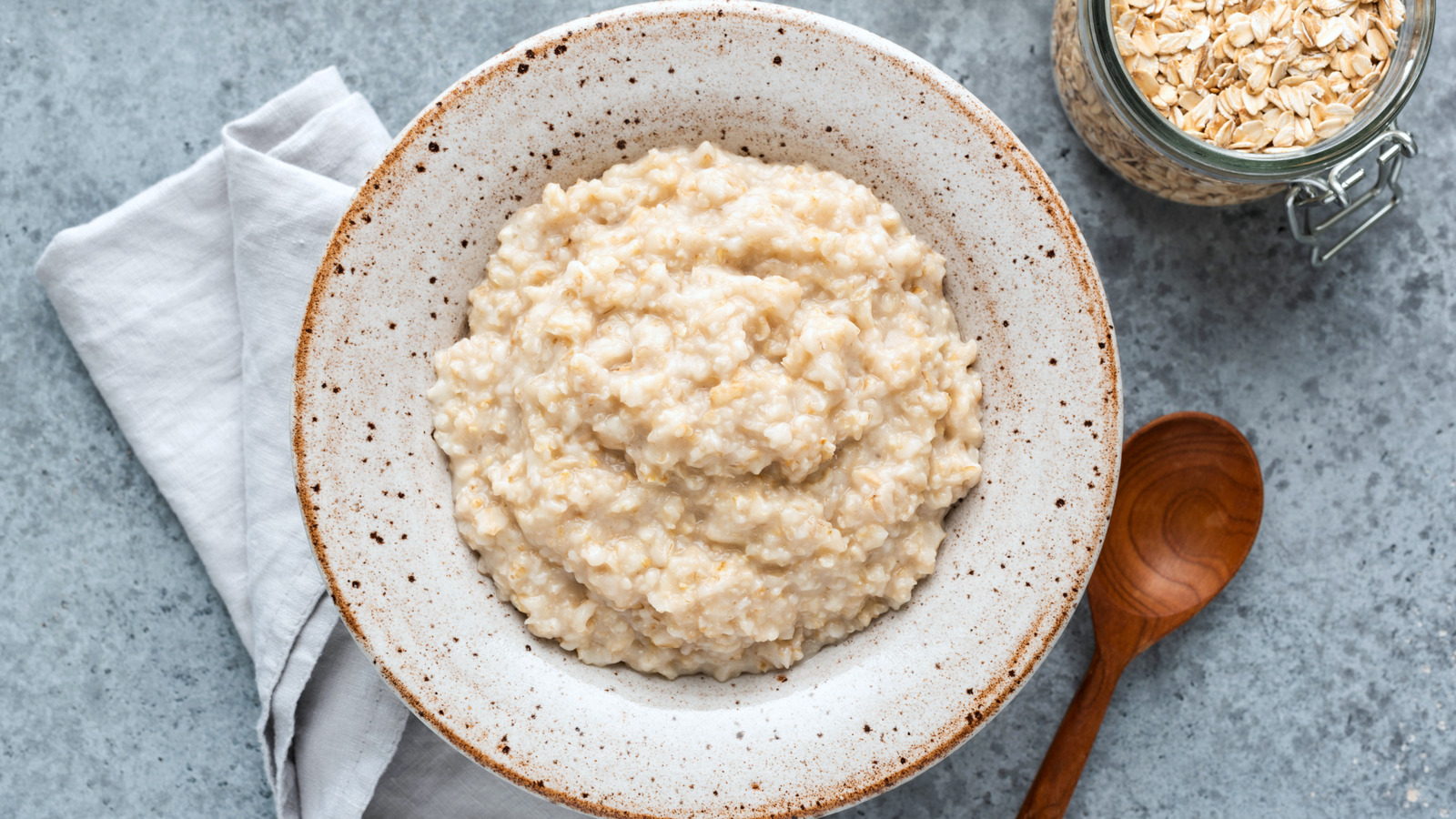 British Oatmeal Makes use of 2 Sorts Of Oats For Extra Breakfast Selection