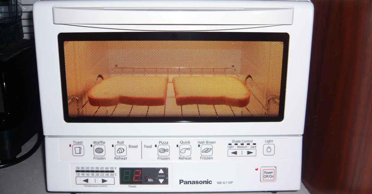 The Finest 5 Toaster Ovens for Each Funds and Scrumptious Goal The Finest 5 Toaster Ovens for Each Funds and Scrumptious Goal
