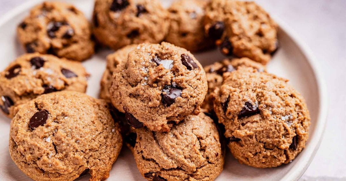 One Bowl Oat Flour Chocolate Chip Cookies One Bowl Oat Flour Chocolate Chip Cookies