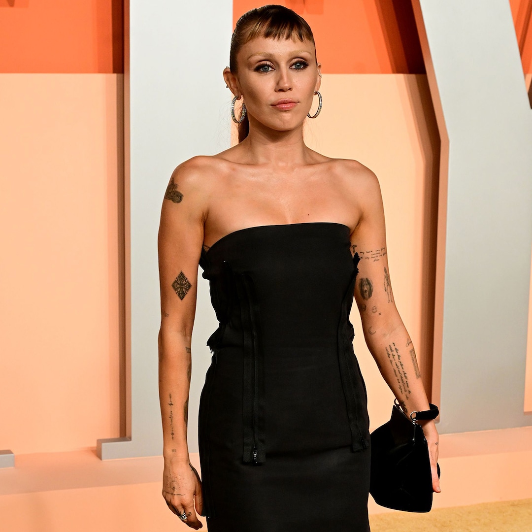 Miley Cyrus Will get Micro Bangs After Bleached Brows