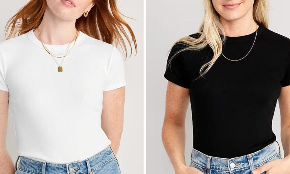 Outdated Navy Comfortable Crop T-Shirt Evaluate