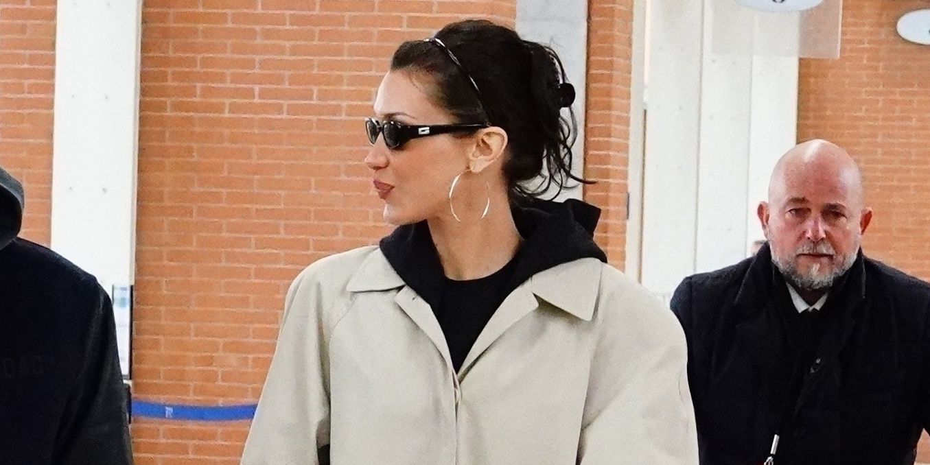 Trench Coats Like Bella Hadid’s Are a Spring Journey Staple