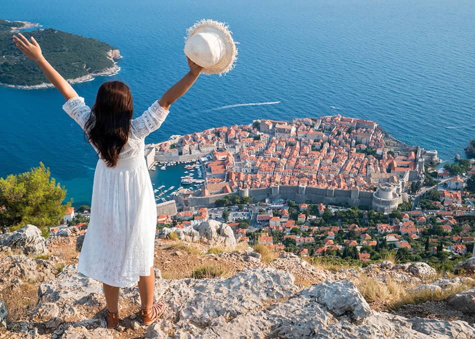 The Greatest Month to Go to Every Well-liked Vacation spot The Greatest Month to Go to Every Well-liked Vacation spot