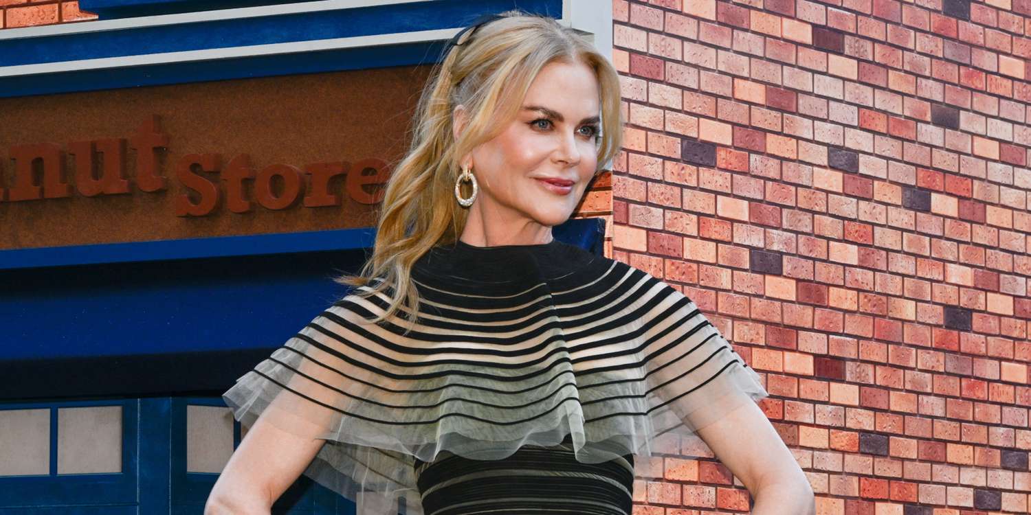 Nicole Kidman and Lookalike Daughters Put on Coordinating Easter Attire