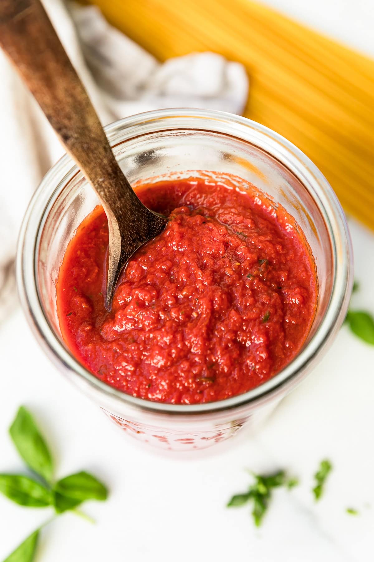 Marinara Sauce (Fast and Straightforward)