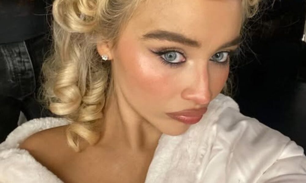 Sabrina Carpenter’s MUA Says Chocolate Frosted Lips Are Up Subsequent