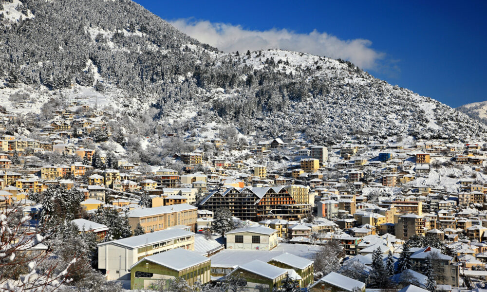The ‘Switzerland Of Greece’ Is A Secret Scenic Mountain City Off The Vacationer Path With Cozy Lodgings