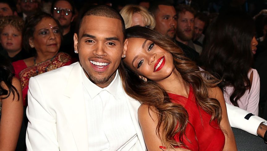 Chris Brown & Rihanna’s Relationship Timeline – Hollywood Life