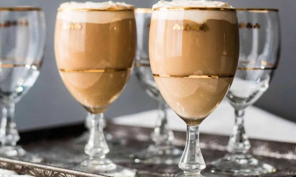 16 Scrumptious Drinks That’ll Make You Ditch Retailer-Purchased for Good