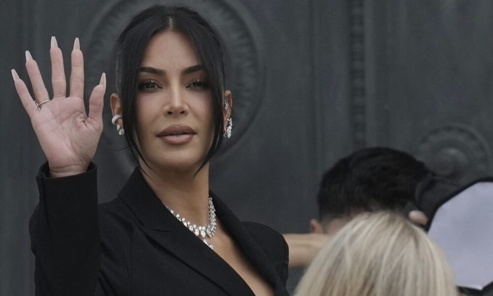 Kim Kardashian Testifies At Paris Trial About 2016 Lodge Theft