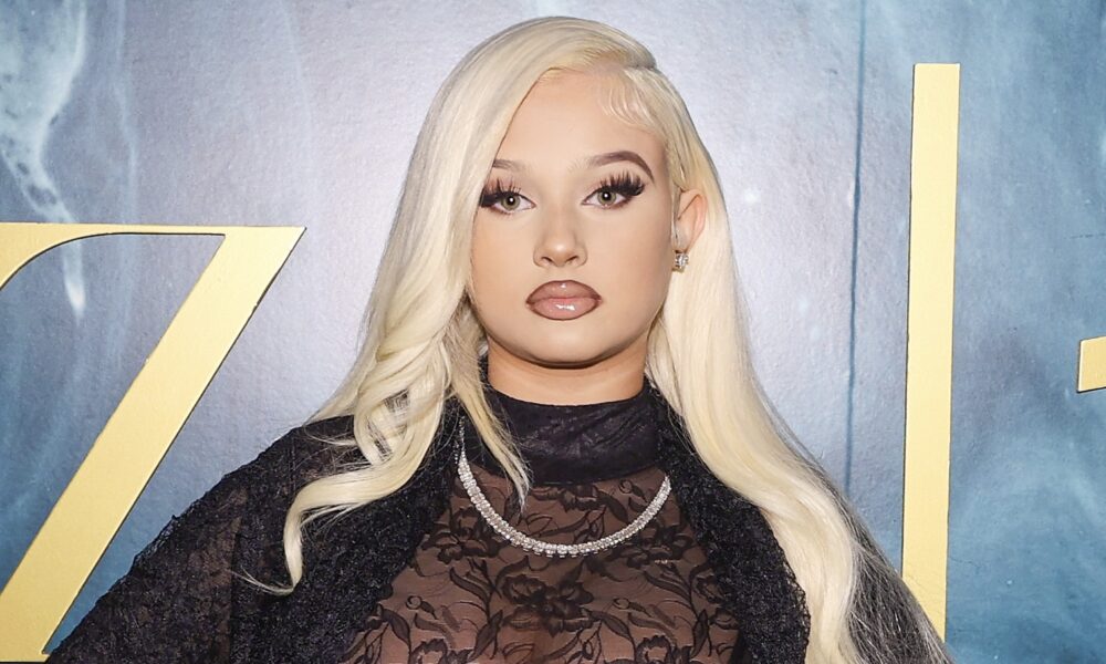 Alabama Barker Sparks Reactions W/ Braided Coiffure (VIDEO)