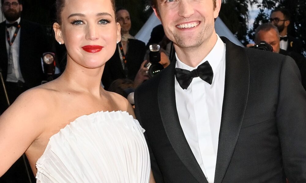 Jennifer Lawrence, Robert Pattinson on Intercourse Scenes in Die, My Love