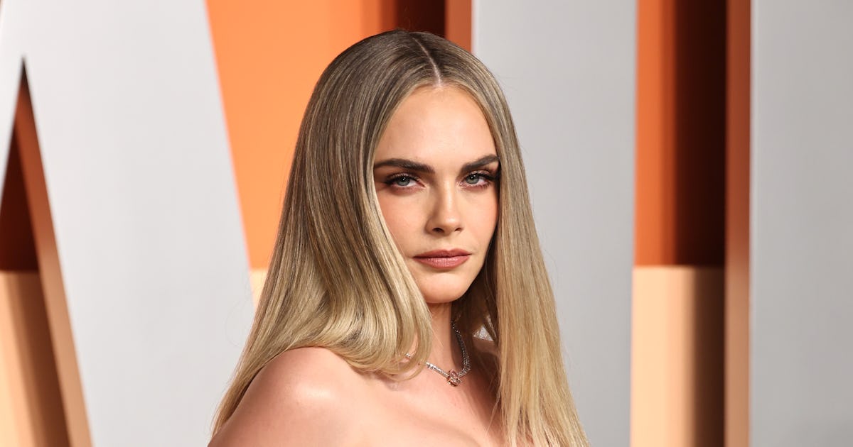 Cara Delevingne’s Underwear Was On Full Show In A Sheer Classic Gown
