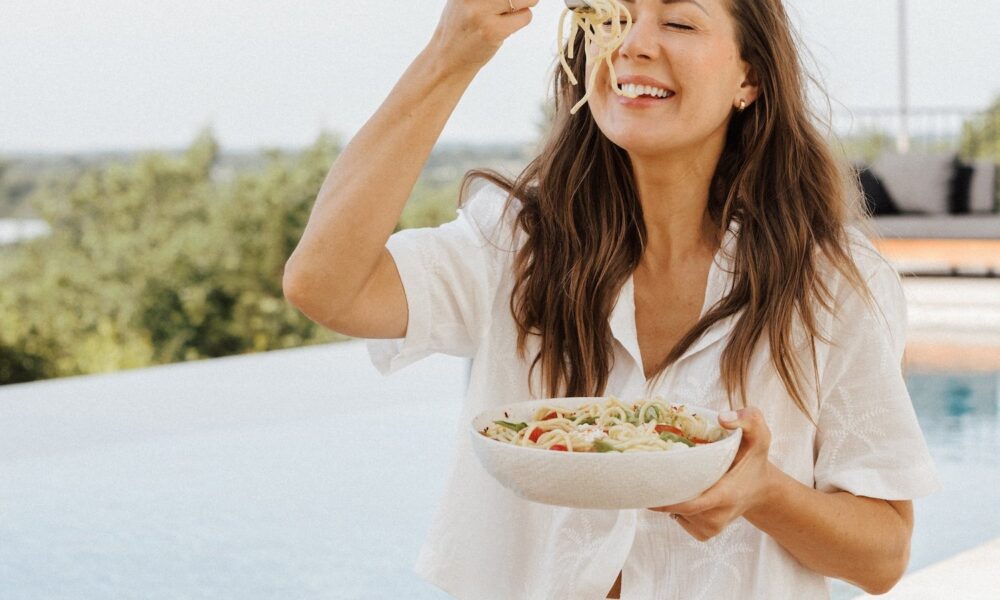 Really feel-Good Summer time Necessities From Goal to Savor the Season