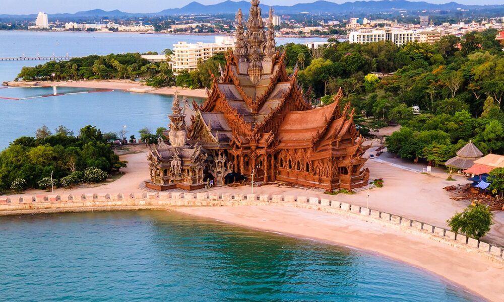 Transgender Lady Killed in Thailand, Vacationer Reduce Out Coronary heart