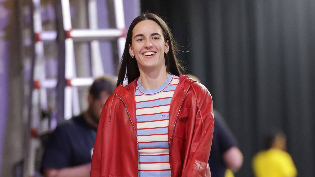 Caitlin Clark Went ‘Full-Go’ For Her WNBA Return in a Fever-Pink Leather-based Jacket and Large Belt Bag