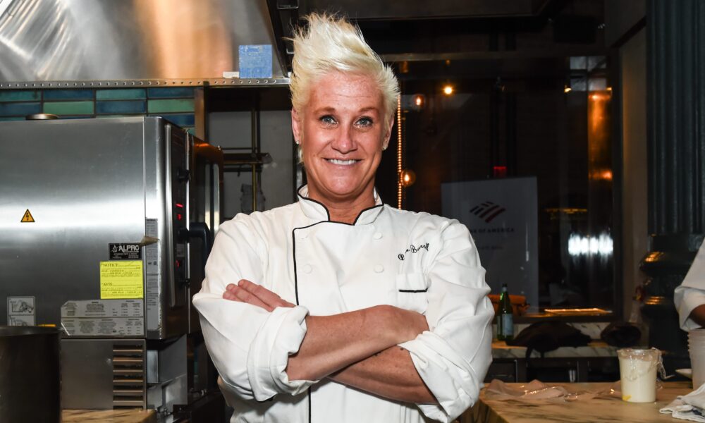 All In regards to the Chef’s Life Earlier than Her Dying – Hollywood Life