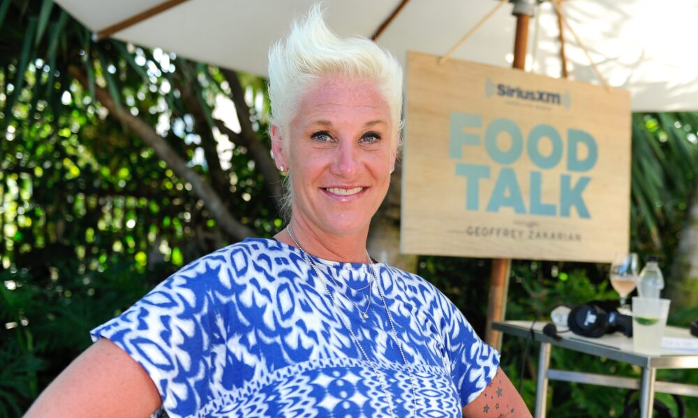 How the Meals Community Star Made a Fortune – Hollywood Life