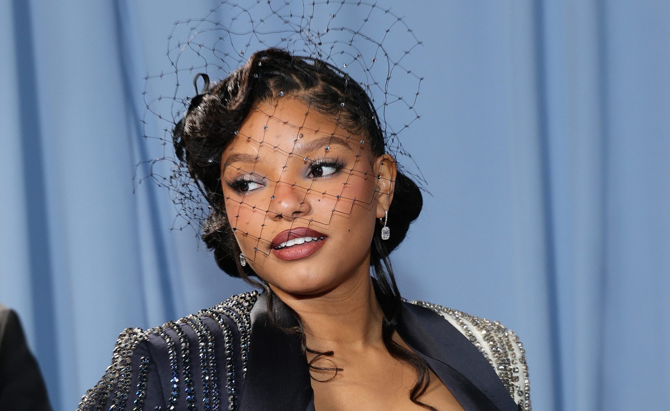Halle Bailey Riles Up Social Media W/ ‘Braveface’ Video Launch Halle Bailey Riles Up Social Media W/ ‘Braveface’ Video Launch