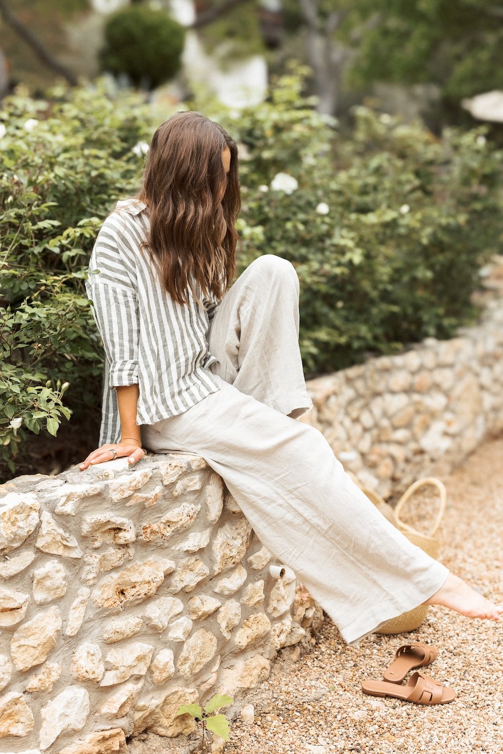 The Finest White Linen Pants–And seven Methods to Model Them