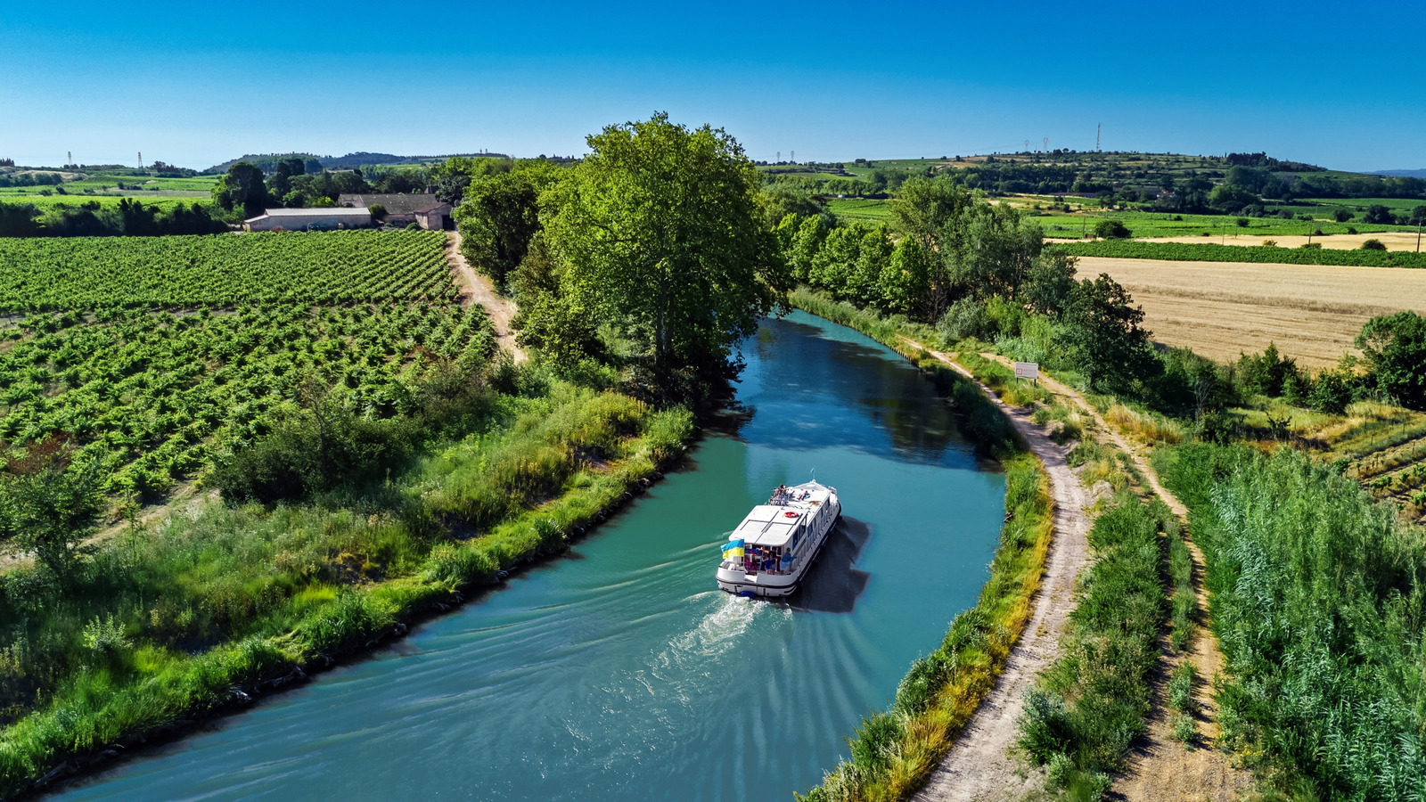 This French Waterway Is A Boating Haven To Fairytale Fortresses, Charming Villages, And World-Class Vineyards This French Waterway Is A Boating Haven To Fairytale Fortresses, Charming Villages, And World-Class Vineyards