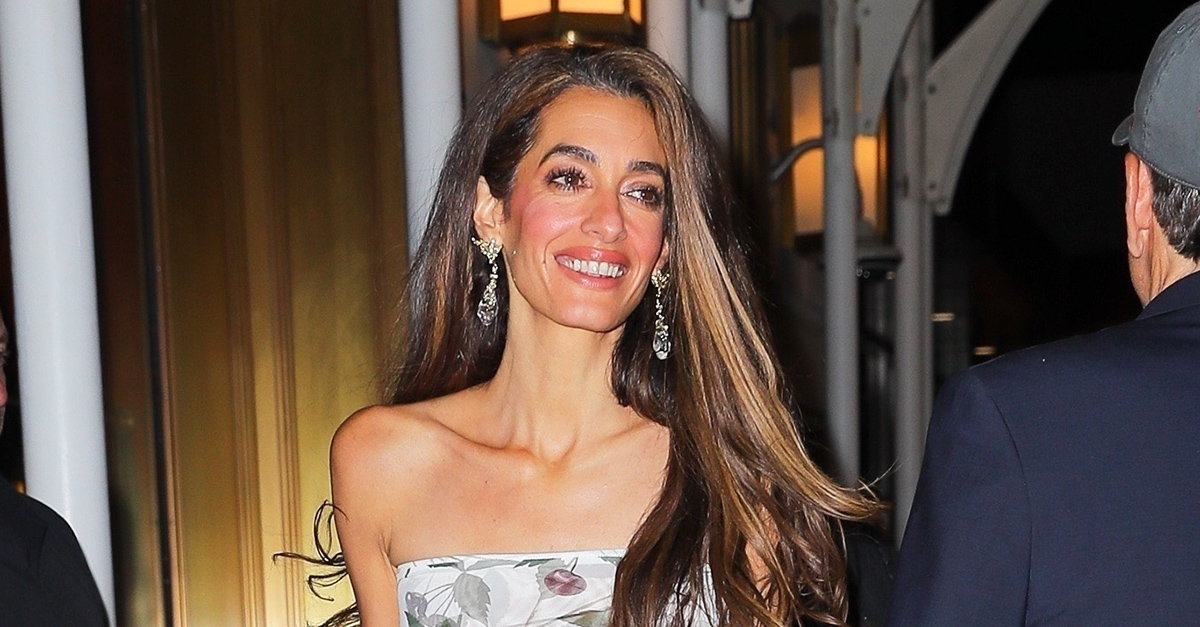 Amal Clooney Simply Wore a Stylish ’90s Gown Pattern in NYC