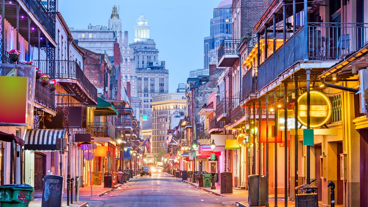 The way to Plan a Journey Alongside Amtrak’s New Mardis Gras Path to New Orleans