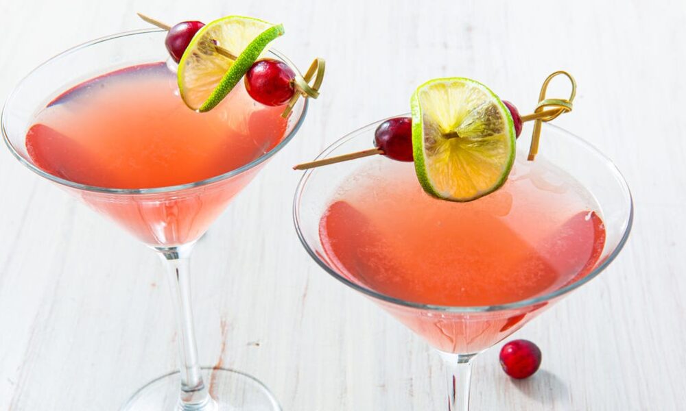 Finest Cosmopolitan Recipe – Methods to Make Cosmopolitans