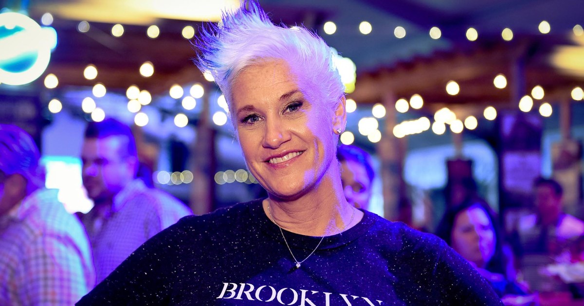 Meals Community star Anne Burrell died by suicide, medical expert determines Meals Community star Anne Burrell died by suicide, medical expert determines