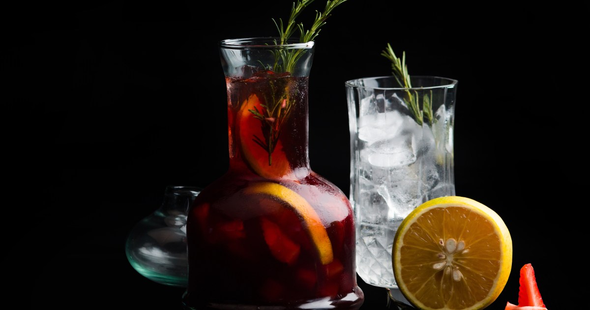 Tinto de Verano: The purple wine spritzer that’s cooler than sangria
