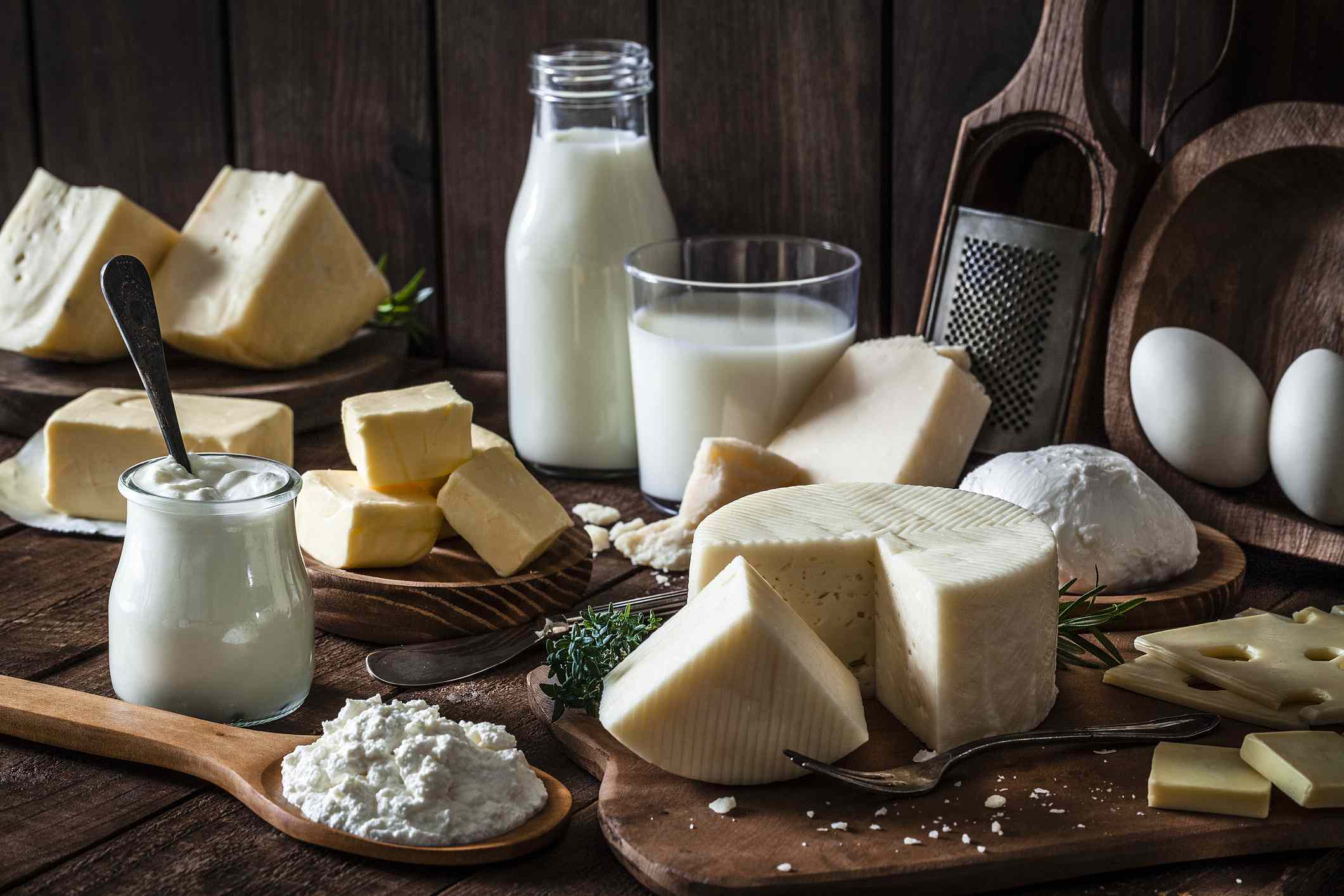 7 Dairy Merchandise With Extra Probiotics Than a Cup of Yogurt 7 Dairy Merchandise With Extra Probiotics Than a Cup of Yogurt