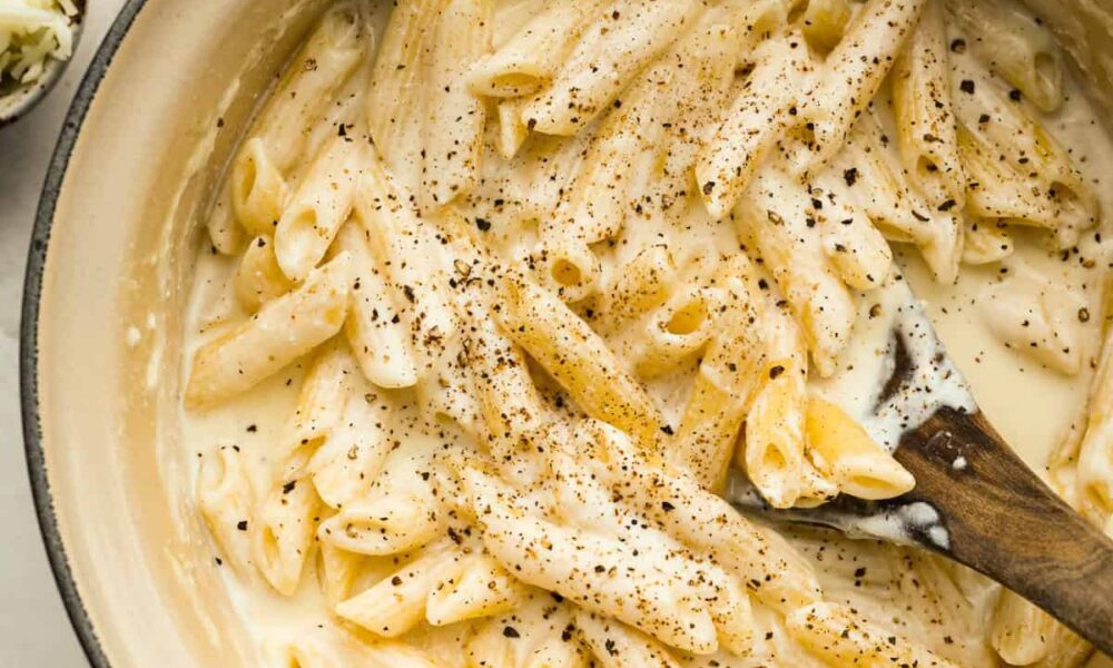 Extremely Creamy 4 Cheese Pasta Recipe