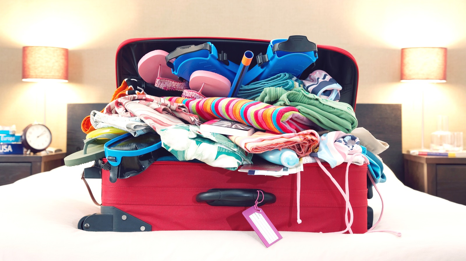 Rick Steves’ Intelligent Technique To Keep away from Packing Manner Too Many Garments Rick Steves’ Intelligent Technique To Keep away from Packing Manner Too Many Garments