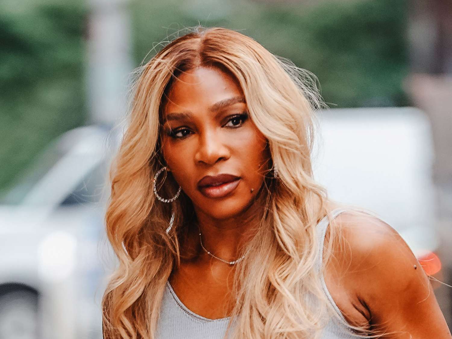 Serena Williams Makes Sweatpants Look Costly in Her Newest Avenue Fashion Outfit