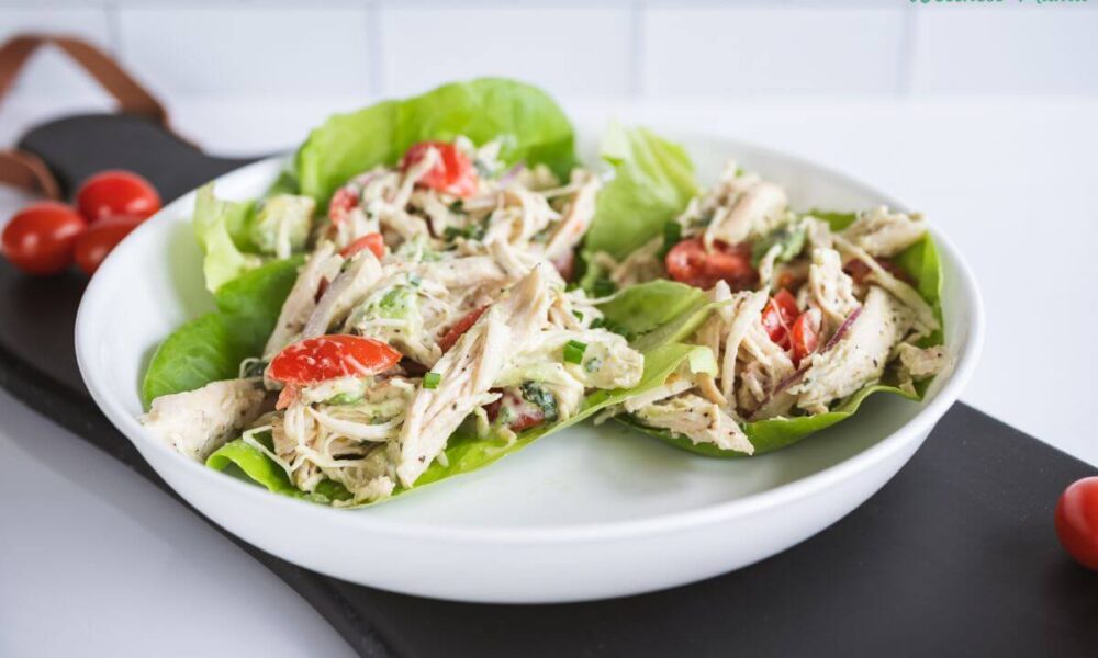 Avocado Hen Lettuce Wraps With Herbed Yogurt Sauce