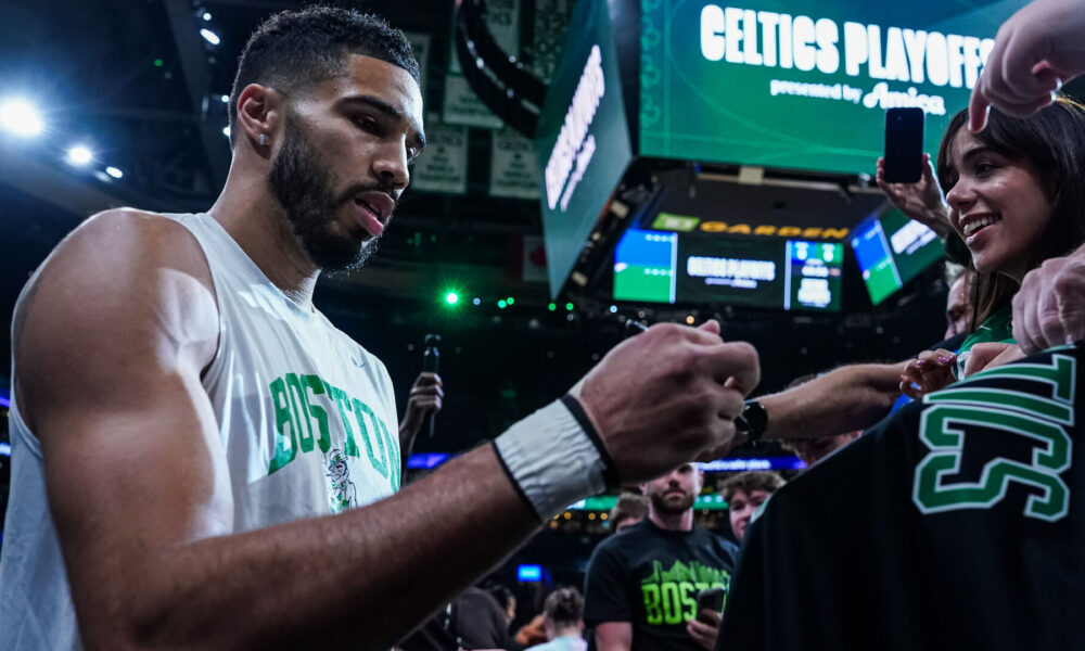 Jayson Tatum’s New Look Catches Celtics Followers’ Consideration