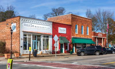 Simply Outdoors Charlotte Is North Carolina’s Suburb That is A Retirement Haven With out Sacrificing Small-City Attraction