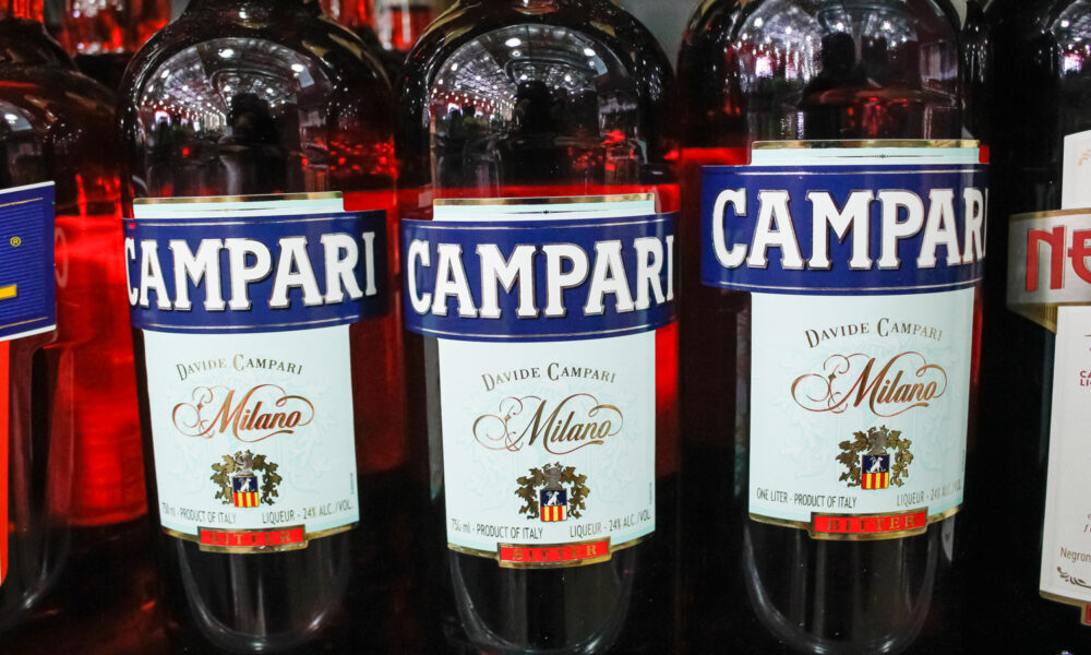 Campari Is not Simply For Spritzes. Attempt It With Beer For An Straightforward 2-Ingredient Cocktail