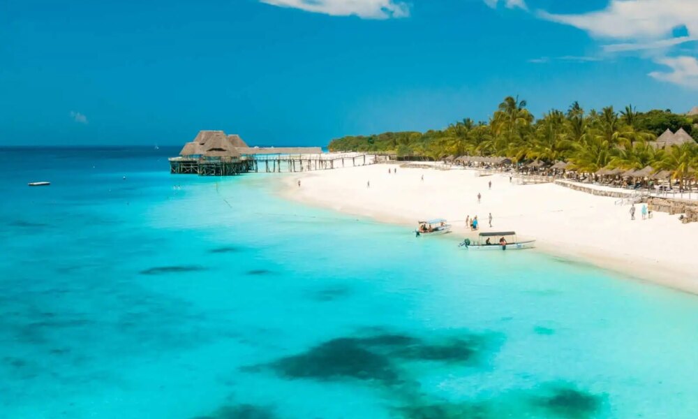 10 Greatest Locations for Tropical Getaways On a Price range