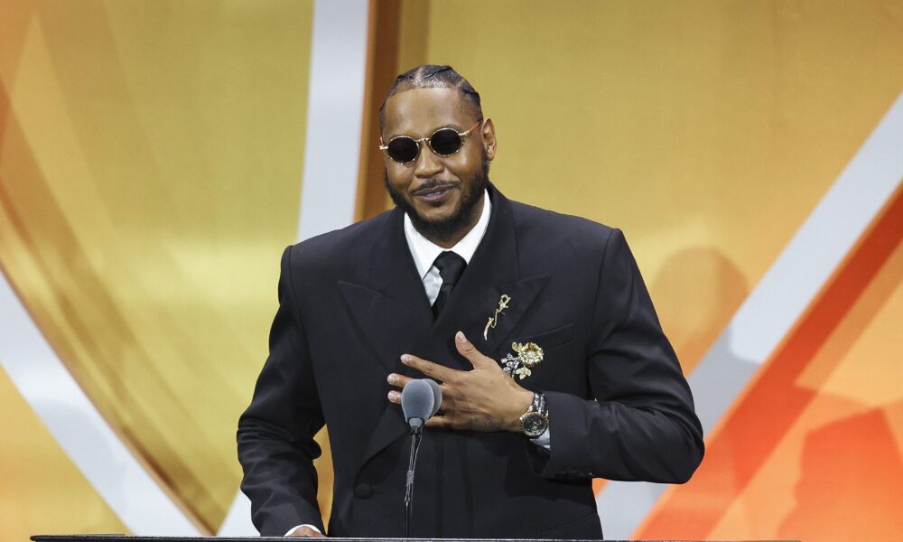 Carmelo Anthony Thanks Son & Daughter In Corridor Of Fame Speech