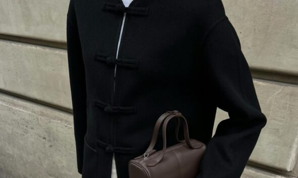 I Simply Tried On The Róhe Jacket Trendy Individuals Put on On Repeat