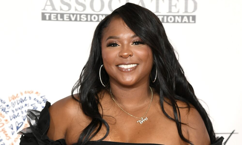 Torrei Hart Shares Baecation Footage W/ Her Man, Social Reacts