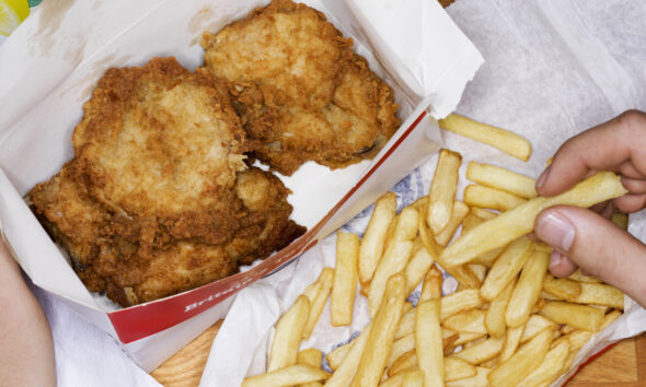 The Virtually-Gone Hen Chain That Dominated The ’80s