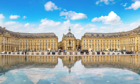 This Southern France Metropolis Is Well-known for Wine — However Its Beautiful Structure and Landmarks Will Steal Your Coronary heart