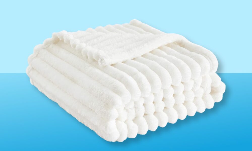 Amazon’s Finest-Promoting Throw Blanket Is Simply  for Prime Members