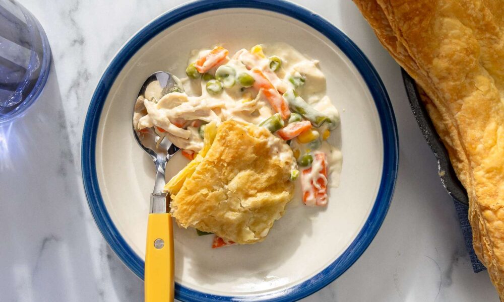 4-Ingredient Hen Pot Pie Recipe